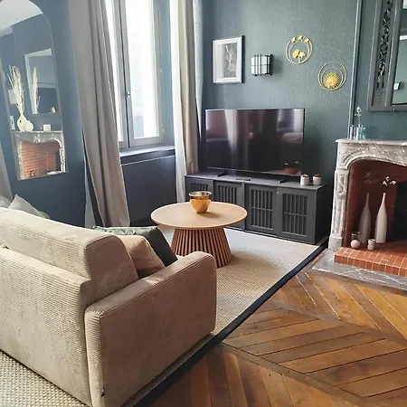 Vieille Stanislas Apartament *